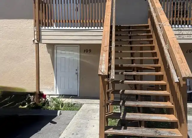 Property at 824 Alderman St #209, Fort Myers, FL, 33916, 2 beds, 1 bath, [object Object]