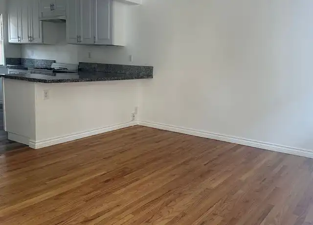 Property at 302 Sinclair Ave Unit 03, Glendale, CA, 91206, 2 beds, 1 bath, [object Object]