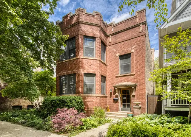 Property at 2152 W Agatite Ave Unit 1, Chicago, IL, 60625, 2 beds, 1 bath, [object Object]