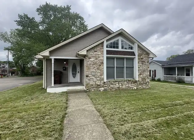 Property at 206 N Grant St, Edinburgh, IN, 46124, 3 beds, 2 baths, [object Object]