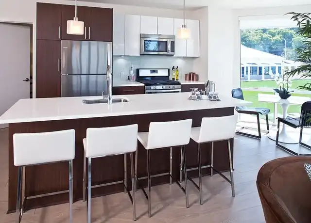 Property at Harbor Square - 1 Harbor Sq, Ossining, NY, 10562, 1-2 bed, 1-2.5 bath, [object Object]