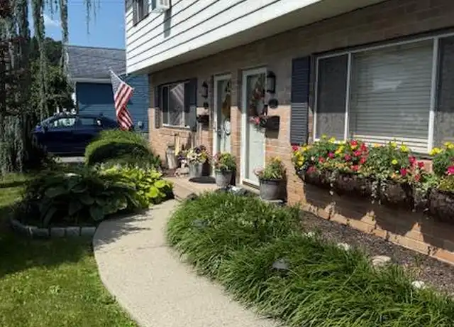 Property at 151 Greenwood Ave Unit A, Haskell, NJ, 07420, 2 beds, 1.5 baths, [object Object]