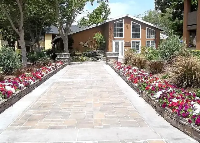 Photo of 8600 Citrus Ave, Fontana, CA 92335