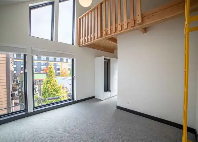 Property at 3816 N Michigan Ave Unit B-301, Portland, OR, 97227, 1 bed, 1 bath, [object Object]