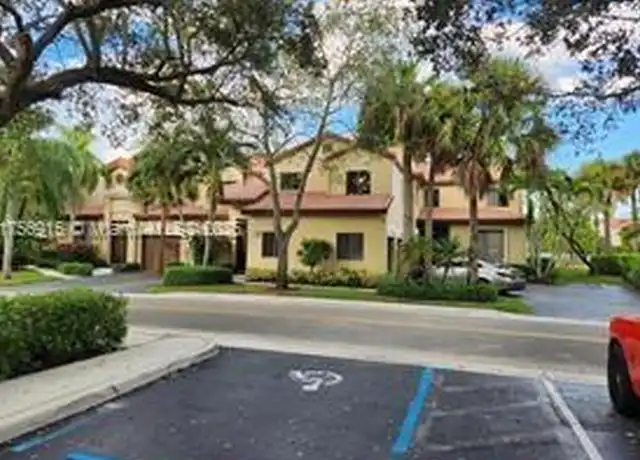 Property at 1032 NW 105th Ave Unit D118, Plantation, FL, 33322, 3 beds, 2 baths, [object Object]