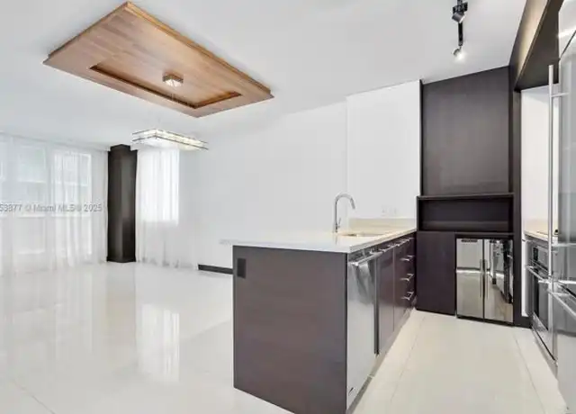 Property at 55 SE 6th St #1607, Miami, FL, 33131, 2 beds, 2 baths, [object Object]