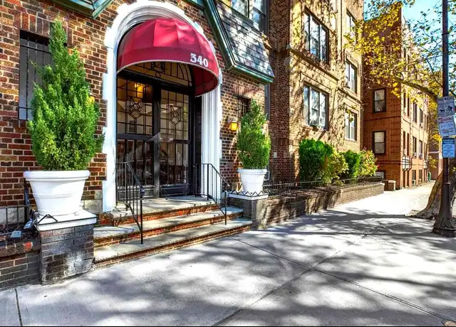 Property at 340 Fairmount Ave Unit C3, Jersey City, NJ, 07306, 1 bed, 1 bath, [object Object]
