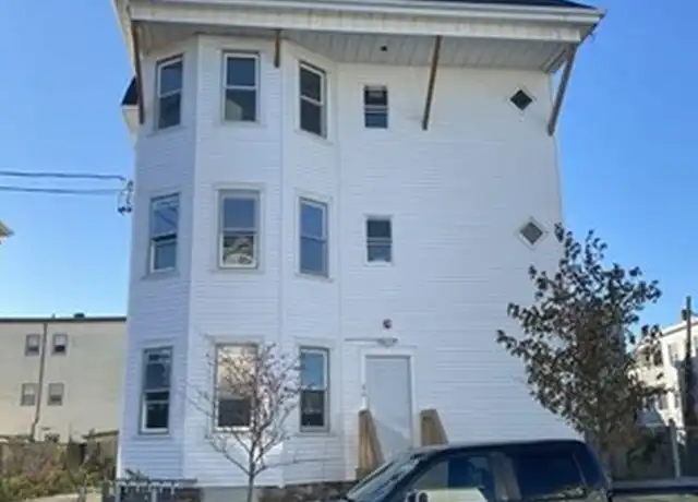 Property at 86 Beetle St Unit 86-1R, New Bedford, MA, 02746, 2 beds, 1 bath, [object Object]