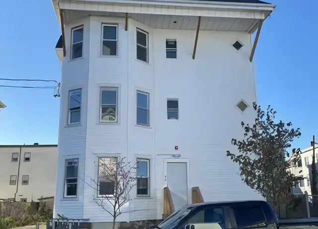 Property at 86 Beetle St Unit 86-1R, New Bedford, MA, 02746, 2 beds, 1 bath, [object Object]