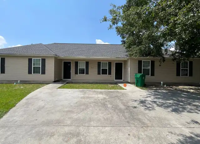Property at 1819 Hazel Dr Unit A, Valdosta, GA, 31602, 3 beds, 2 baths, [object Object]