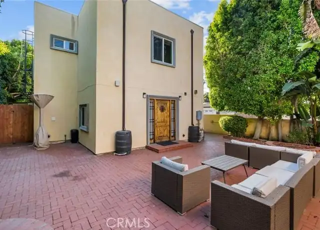 Property at 17966 Palora St, Encino, CA, 91316, 3 beds, 3.5 baths, [object Object]