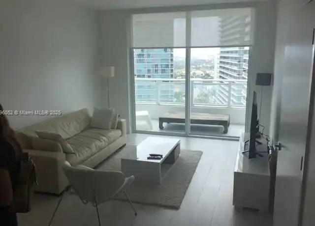 Property at 1080 Brickell Ave #2707, Miami, FL, 33131, 1 bed, 1 bath, [object Object]