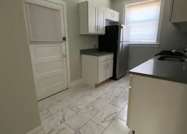 Property at 732 Reba Pl, Evanston, IL, 60202, 2 beds, 1 bath, [object Object]