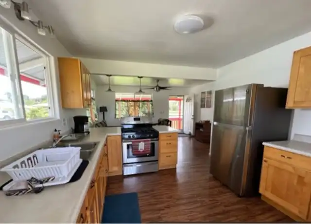 Property at 43 E Kawailani St, Hilo, HI, 96720, 3 beds, 1 bath, [object Object]