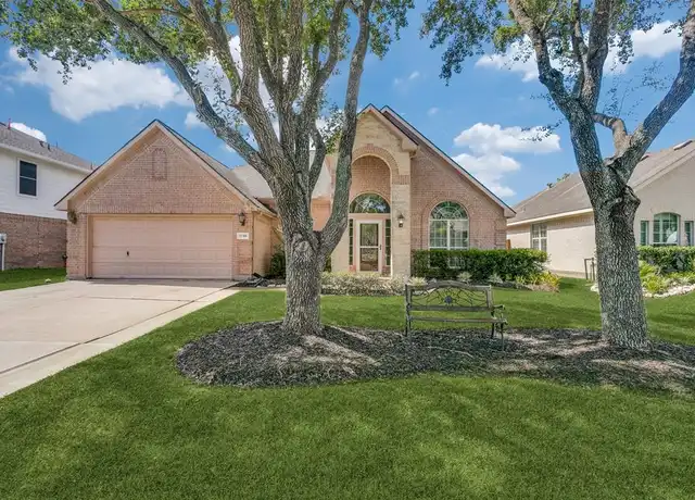 Property at 11320 Windy Dawn Dr, Pearland, TX, 77584, 4 beds, 2 baths, [object Object]