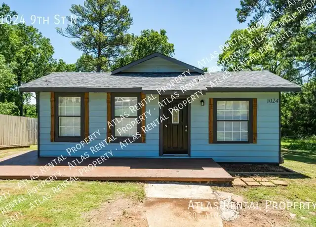 Property at 1024 9th St N, Bessemer, AL, 35020, 3 beds, 1 bath, [object Object]