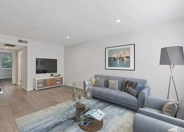 Property at 810 Crenshaw Blvd, Los Angeles, CA, 90005, 2 beds, 2 baths, [object Object]