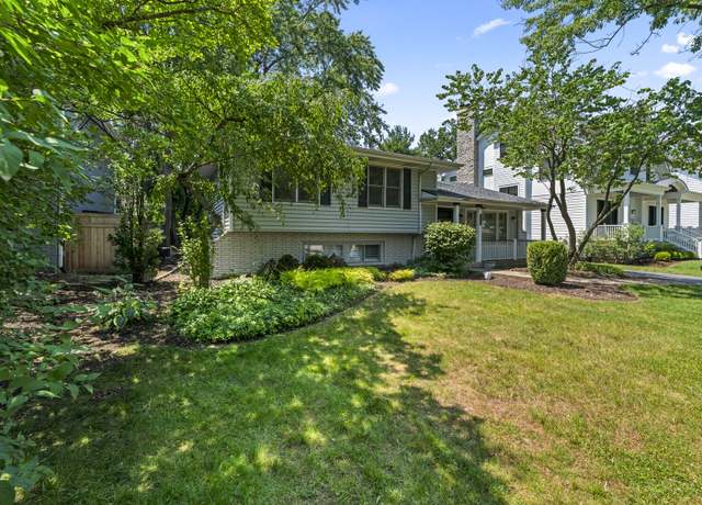 Photo of 556 Jefferson St, Hinsdale, IL 60521