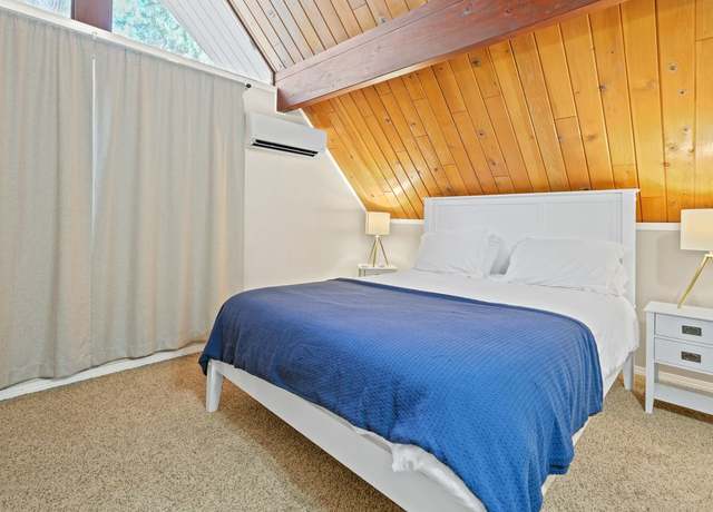 Photo of 43032 Sunset Dr, Big Bear Lake, CA 92315