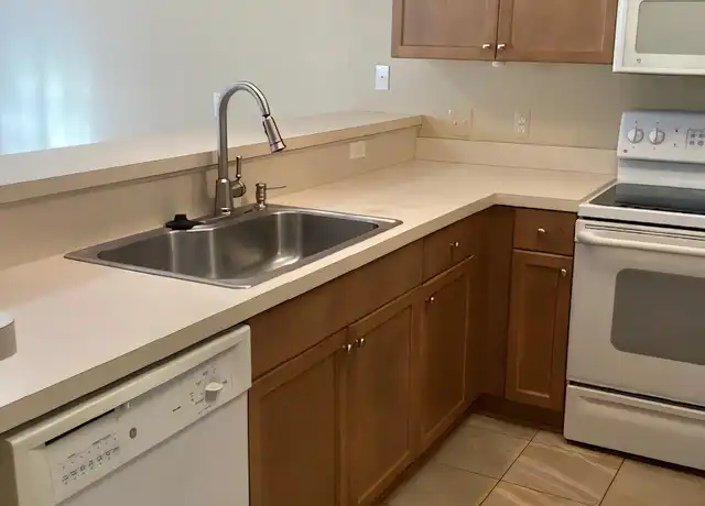 Property at 3407 Baldwin Woods Dr, Lake Orion, MI, 48359, 2 beds, 2.5 baths, [object Object]