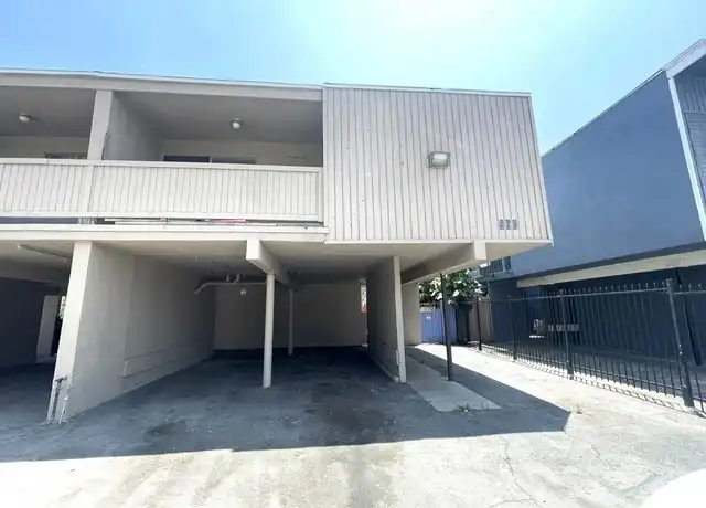 Property at 660 E 6th St, Azusa, CA, 91702, 2 beds, 1.5 baths, [object Object]