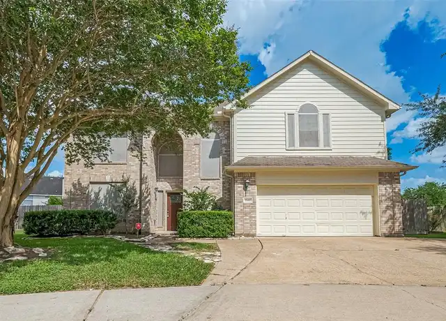 Property at 15603 Mustang Island Dr, Sugar Land, TX, 77498, 5 beds, 3.5 baths, [object Object]