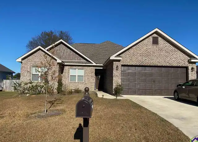 Property at 112 Gray Fox Xing, Bonaire, GA, 31005, 4 beds, 2 baths, [object Object]