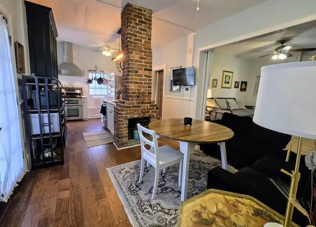 Property at 317 N Barcelona St Unit 4, Pensacola, FL, 32501, 2 beds, 1.5 baths, [object Object]
