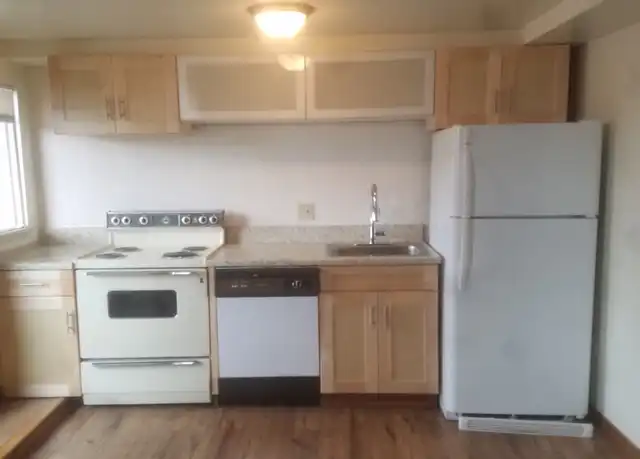 Property at 749 S Millvale Ave, Pittsburgh, PA, 15213, 2 beds, 1 bath, [object Object]