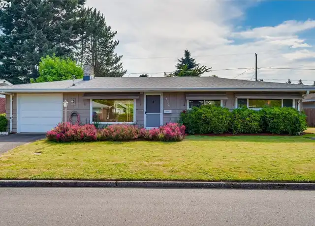 Property at 2136 SE 101st Ave, Portland, OR, 97216, 3 beds, 1 bath, [object Object]