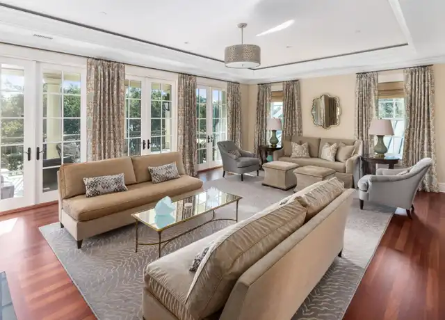 Property at 5 Middle Atlantic Wharf, Charleston, SC, 29401, 2 beds, 2.5 baths, [object Object]