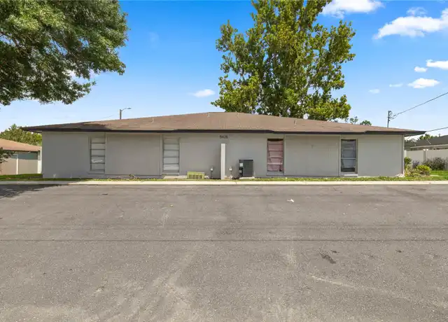 Property at 5425 SE 30th Pl Unit B, Ocala, FL, 34480, 2 beds, 2 baths, [object Object]