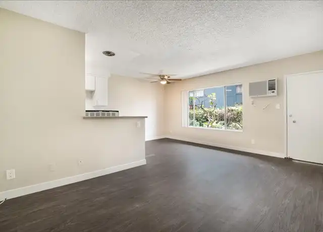 Property at 12770 Pacific Ave Unit 01, Los Angeles, CA, 90066, 1 bed, 1 bath, [object Object]