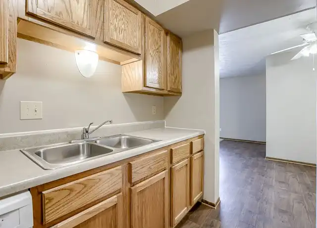 Property at Stony Brook - 14735 W Plz, Omaha, NE, 68137, 1-2 bed, 1-1.5 bath, [object Object]