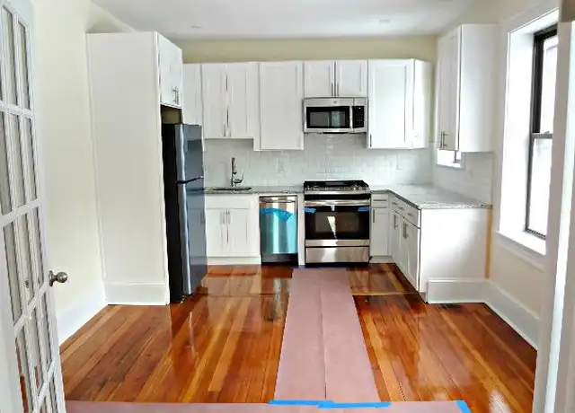 Property at 9 Seaverns Ave, Jamaica Plain, MA, 02130, 2 beds, 1 bath, [object Object]