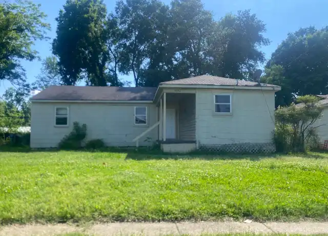 Property at 2642 Foster St, Bossier City, LA, 71112, 3 beds, 2 baths, [object Object]
