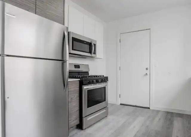 Property at 6104 N Paulina St #2, Chicago, IL, 60660, 2 beds, 1 bath, [object Object]
