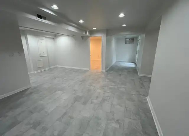 Property at 1106 Landerset Dr, Herndon, VA, 20170, 2 beds, 1 bath, [object Object]