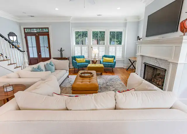 Property at 911 Barnard St Unit 911, Savannah, GA, 31401, 3 beds, 2.5 baths, [object Object]