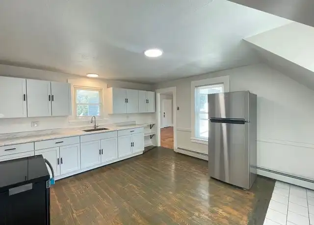 Property at 359 Nashua St Unit 2, Milford, NH, 03055, 2 beds, 1 bath, [object Object]