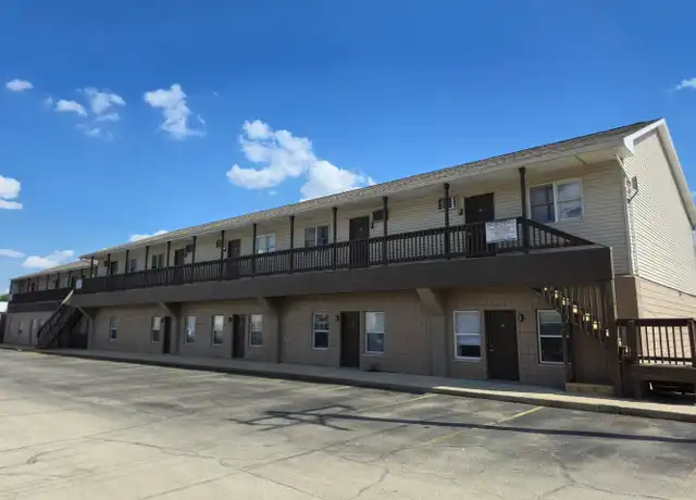 Property at 1420 6th St Unit 2, Charleston, IL, 61920, 1 bed, 1 bath, [object Object]