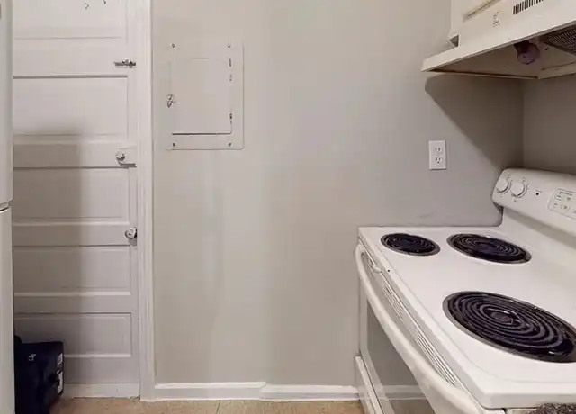Property at 15 Park Vale Ave, Boston, MA, 02134, 1 bed, 1 bath, [object Object]