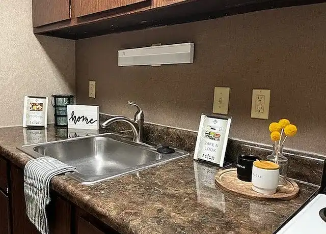 Property at Meldon Place - 1736 Brownstone Blvd, Toledo, OH, 43614, 1 bed, 1 bath, [object Object]