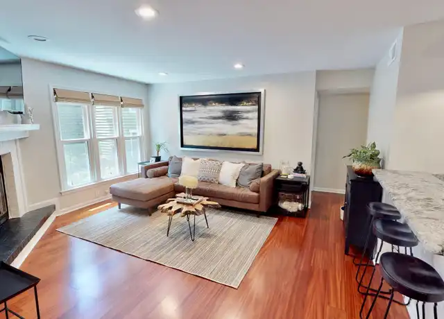 Property at 415 W 8th St Unit D, Charlotte, NC, 28202, 2 beds, 1 bath, [object Object]