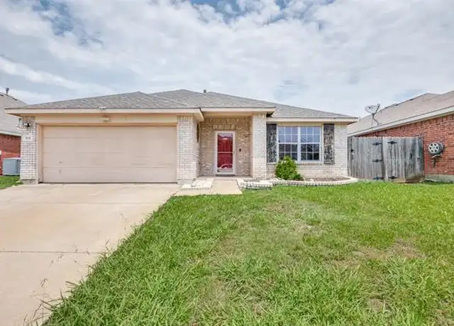 Property at 915 Simi Dr, Arlington, TX, 76001, 4 beds, 2 baths, [object Object]