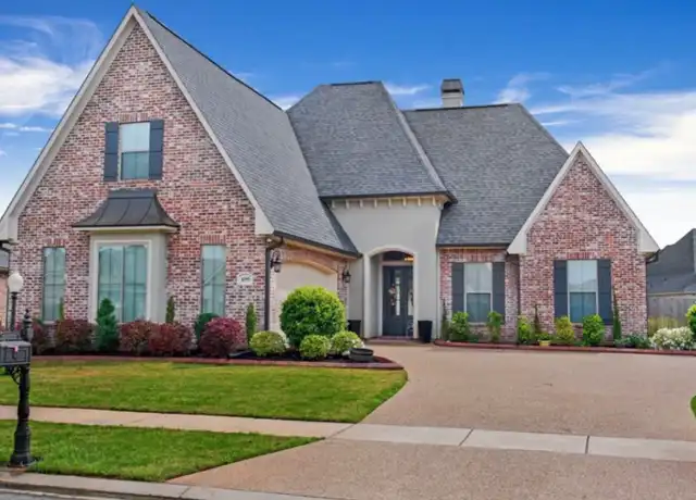 Property at 695 Dumaine Dr, Bossier City, LA, 71111, 4 beds, 3 baths, [object Object]
