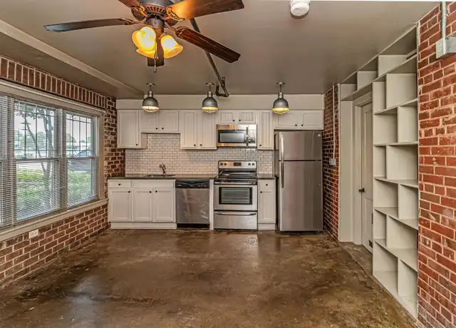 Property at 215 Nash St Unit C, Wilson, NC, 27893, 1 bed, 1 bath, [object Object]
