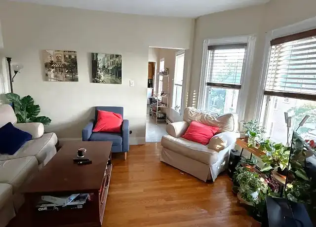 Property at 27 Ibbetson St Unit 2, Somerville, MA, 02143, 3 beds, 1 bath, [object Object]