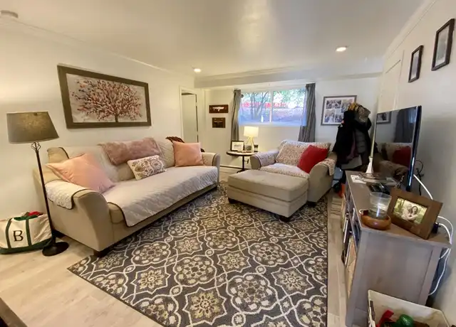 Property at 1734 Commonwealth Ave #2, Brighton, MA, 02135, 2 beds, 1 bath, [object Object]