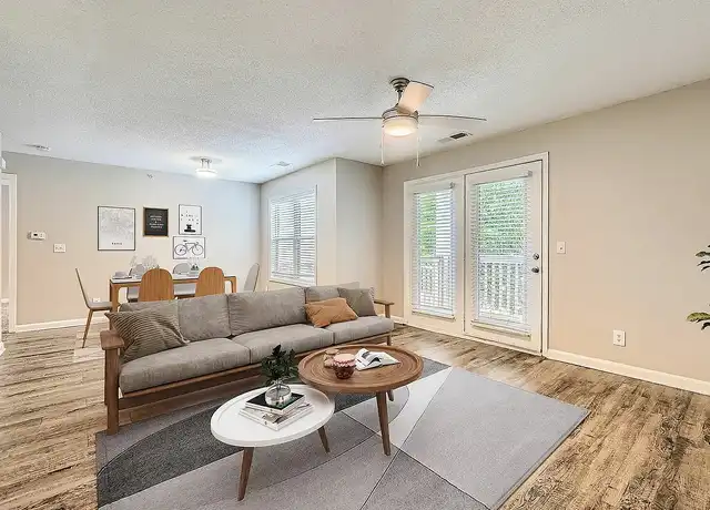 Property at Rise Stone Gate - 950 Southwood Oaks Ln, Charlotte, NC, 28212, 1 bed, 1 bath, [object Object]